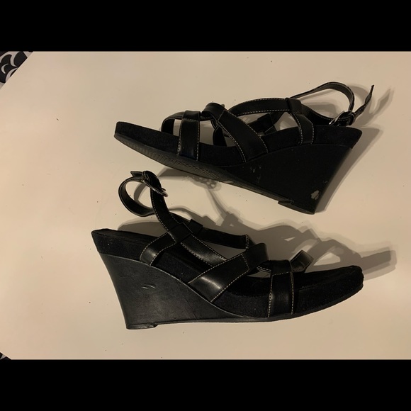 Merona Black Wedge Open Toe Sandals Size 10 - Picture 5 of 11